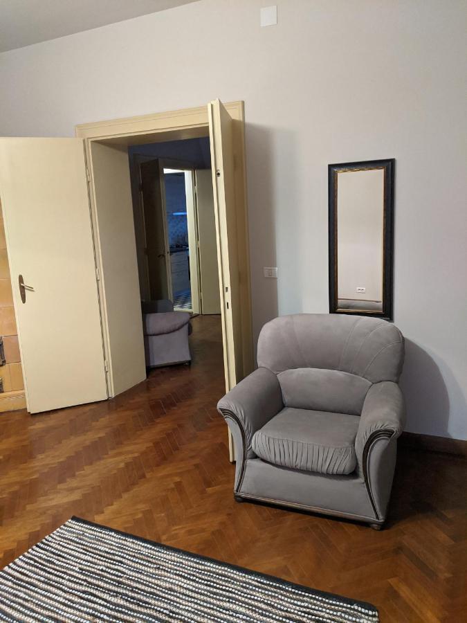 Cristian Apartment Near Old Town Тимишоара Экстерьер фото